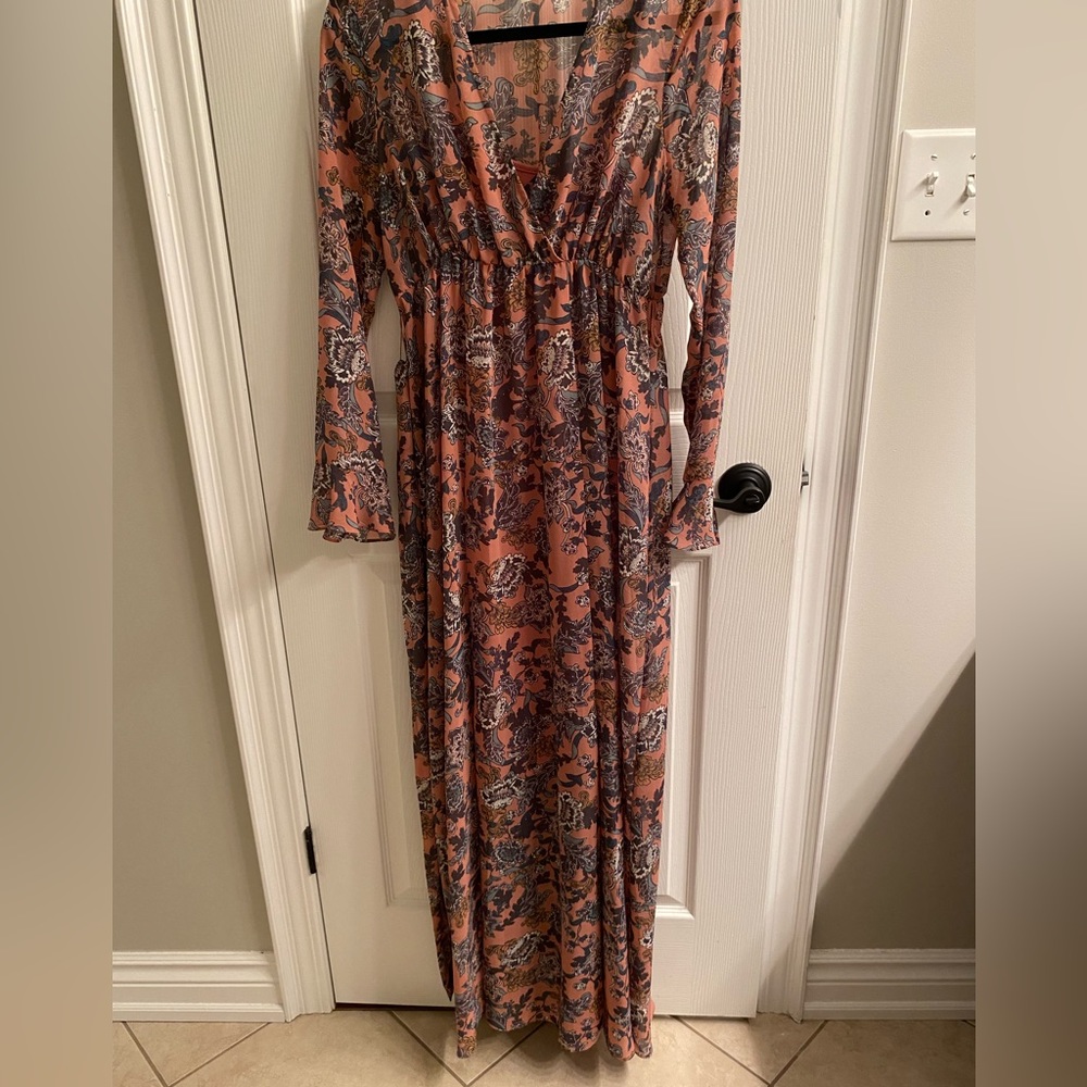 Jessica Simpson, Maternity Maxi Dress